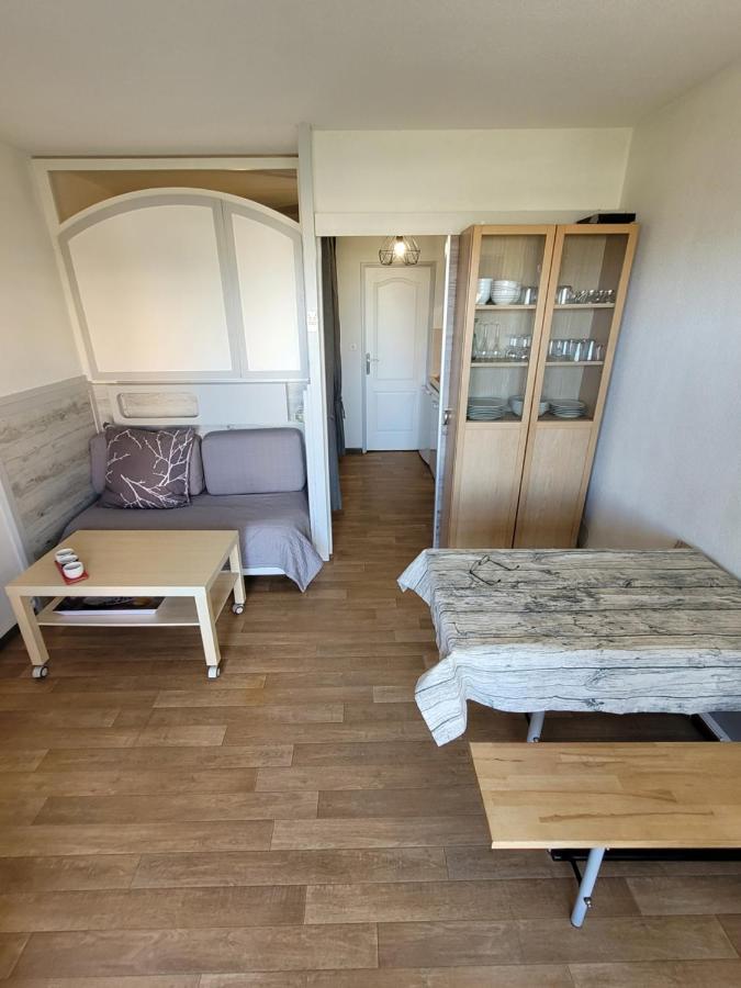 Ferienwohnung Studio Port D' Hyeres Vue Mer Et Sur Les Iles D'Or Exterior foto
